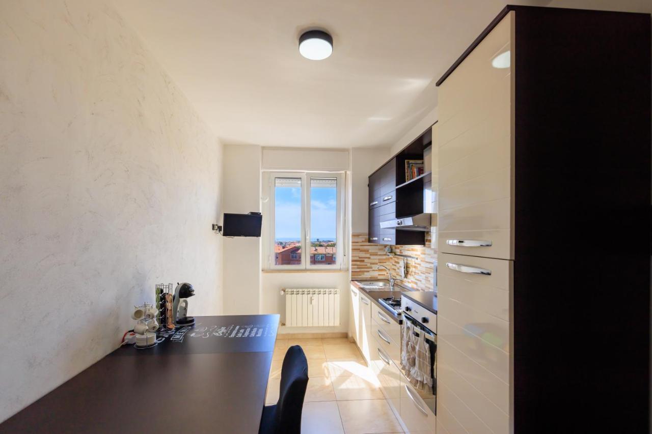 L' Essenziale Apartment Livorno Exterior photo